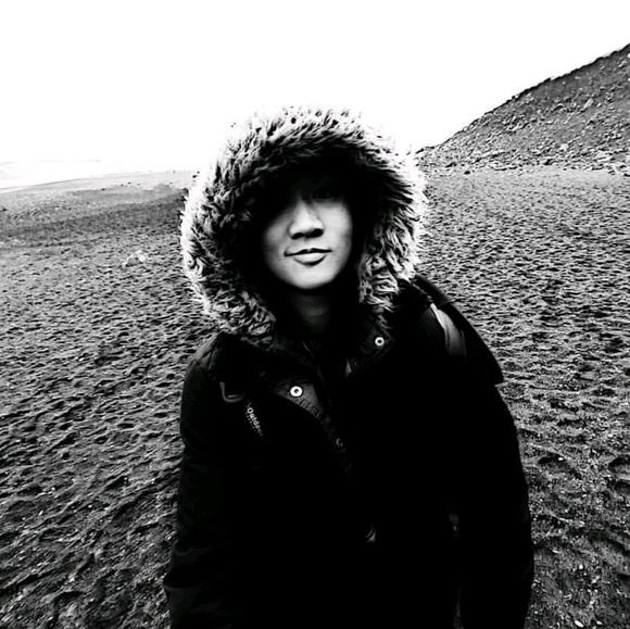 Meet your Posher, R - Picture 1 of 1